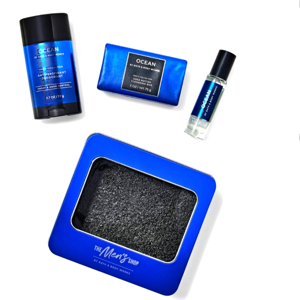 Bath and Body Works Men's 3 piece Set